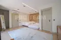 Apartamenty wielopoziomowe 5 pokojów 240 m² Konyaalti, Turcja