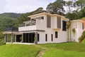 Complejo residencial Exclusive residential complex of villas with swimming pools and sea views within walking distance of Nai Thon Beach, Phuket, Thailand