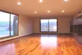 Penthouse 4 bedrooms 270 m² Pla de l Estany, Spain