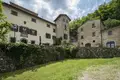 Доходный дом 1 240 м² Ареццо, Италия