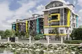 Mieszkanie 5 pokojów 180 m² Muratpasa, Turcja