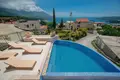 Villa de 6 habitaciones 170 m² Becici, Montenegro