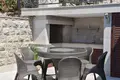 Casa 4 habitaciones 320 m² en Sveti Stefan, Montenegro