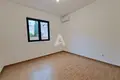 Mieszkanie 2 pokoi 81 m² Becici, Czarnogóra