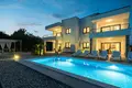 Casa 8 habitaciones 300 m² Krk, Croacia