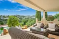 6 bedroom villa 555 m² San Pedro Alcantara, Spain