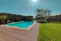 villa de 5 dormitorios 670 m² Epanomi, Grecia