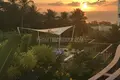 Mieszkanie 2 pokoi 87 m² Karon, Tajlandia