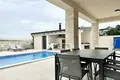 4 bedroom Villa 194 m² Basanija, Croatia