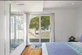 Mieszkanie 2 pokoi 300 m² Karon, Tajlandia