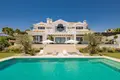 6 bedroom villa 1 073 m² Marbella, Spain