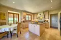 4 bedroom house 322 m² Benahavis, Spain