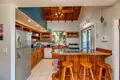 3 bedroom house 121 m² West Bay, Honduras
