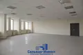 Oficina 75 m² en Minsk, Bielorrusia