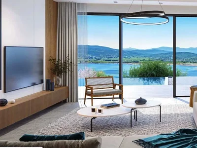 Villa Three bedroom duplex villa 700 meters from the sea.