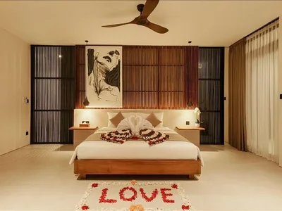 Zespół mieszkaniowy Complex of furnished villa with swimming pools near the beach, Bali, Indonesia