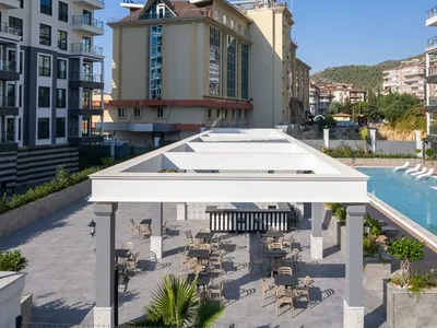 Zespół mieszkaniowy Apartment 1+1 in the PREMIUM CLASS complex Royal Towers in the center of Alanya.