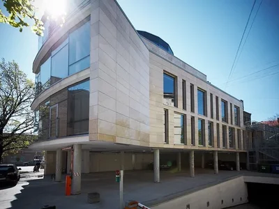 Centre d'affaires Brīvības 171