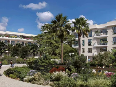 Zespół mieszkaniowy Apartments and houses in a new residential complex, Le Cannet, Cote d'Azur, France