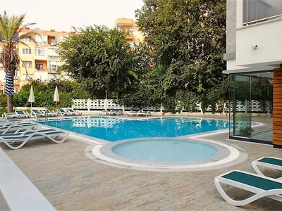 Complejo residencial Furnished 1+1 apartment in the center of Alanya for residence permit.