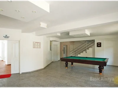 Complexe résidentiel Luxury penthouse with stunning sea view, Tosmur