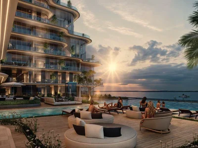 Complejo residencial New waterfront residence Cotier House with two swimming pools and gardens close to Burj Khalifa, Dubai Islands, Dubai, UAE