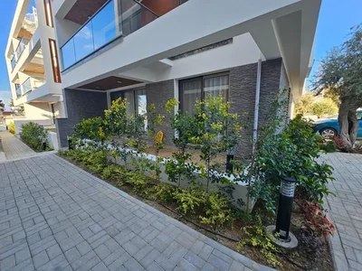 Complexe résidentiel Furnished two bedroom apartment in a luxury complex.