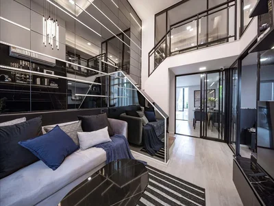Zespół mieszkaniowy New high-rise residential complex with swimming pools and a spa in the central business district of Bangkok, Thailand