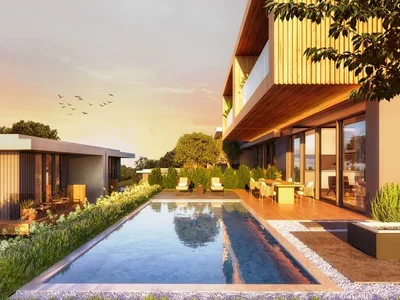 Villa Three bedroom duplex villa 700 meters from the sea.