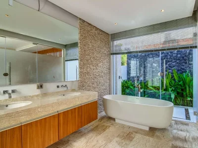 Villa Botanica Lakeside ll