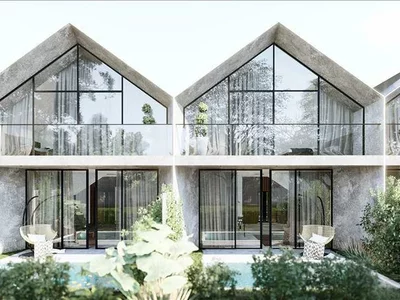 Wohnanlage Complex of modern townhouses in a picturesque area, Jalan Umalas, Bali, Indonesia