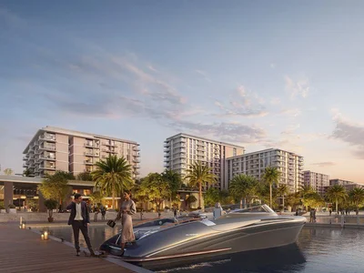 Complexe résidentiel New beachfront residential complex Porto View with a swimming pool, Port Rashid, Dubai, UAE