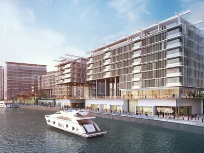 Residential complex Canal Front Residences