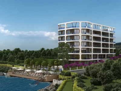 Complexe résidentiel Residential complex with swimming pool next to the pier, Mersin, Turkey