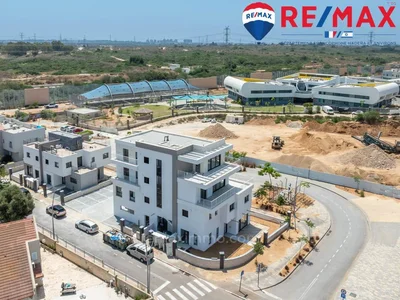 Dzielnica mieszkaniowa Projet neuf dexception a or akiva maison mitoyenne duplex avec jardin ou penthouse a vous de choisir