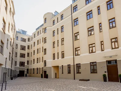 Commerce E. Birznieka Upīša iela 10