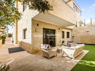 Wohnviertel Semi detached house in ramat denya neighborhood