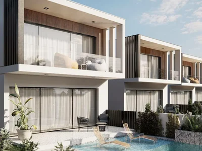 Villa KOMPLEKS TREHSPALENNYH VILL V YENI BOGAZICI
