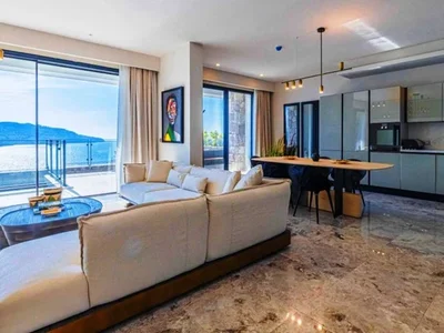 Complexe résidentiel Duplex 5+1 apartments on the seafront in Bodrum.