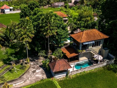 Residential complex New villa with a view of the jungles in a residential complex with co-working areas, 5 minutes from the center of Ubud, Bali, Indonesia