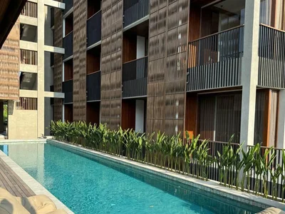 Zespół mieszkaniowy New complex of furnished villas and apartments with a swimming pool and a spa center in a popular area Canggu, Bali, Indonesia