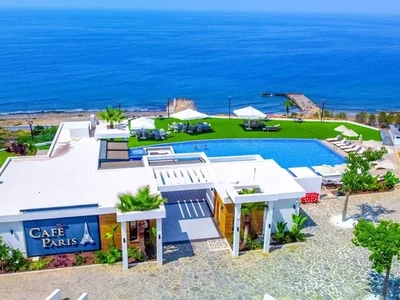 Residential complex Studio - penthouse in the Caesar Cliff complex.
