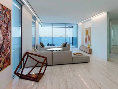 Wohnanlage Muraba Residences — residential complex by Muraba Properties with a swimming pool and access to the beach in Palm Jumeirah, Dubai