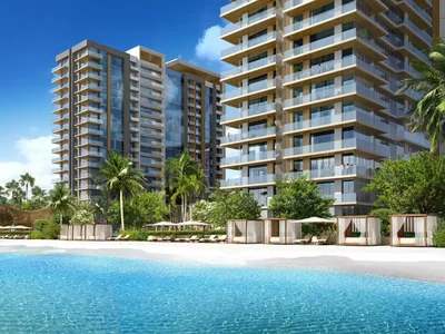 Zespół mieszkaniowy Residential complex with swimming pools, sports grounds, green walking areas, near the beach, MBR City, Dubai, UAE