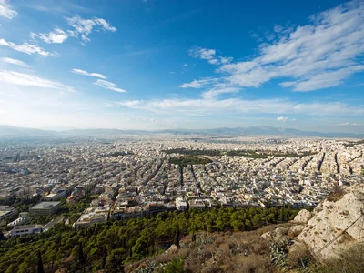 Неожиданный факт: самые низкие цены на жилье в европейской столице — в Греции