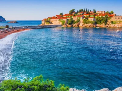 Многоквартирный жилой дом MON-101 Deluxe Estate Resort is a luxury gated residential complex located in Babin Do