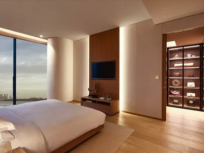 Zespół mieszkaniowy Exclusive beachfront residence One in the prestigious area of Palm Jumeirah, Dubai, UAE