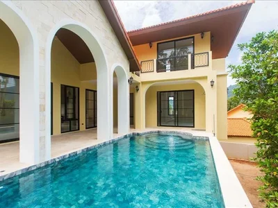 Complejo residencial Complex of villas with swimming pools in a quiet and picturesque area, Samui, Thailand