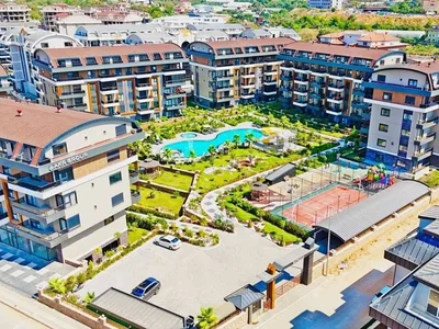 Complejo residencial Furnished 1+1 apartment in Kavi Dreams Oba complex.