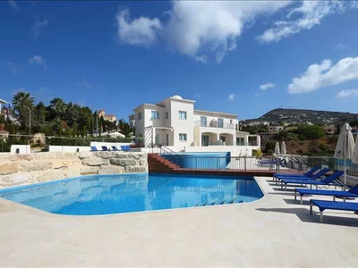 Residential complex Traditional residence in the picturesque village of Tala, on the outskirts of Paphos, Cyprus